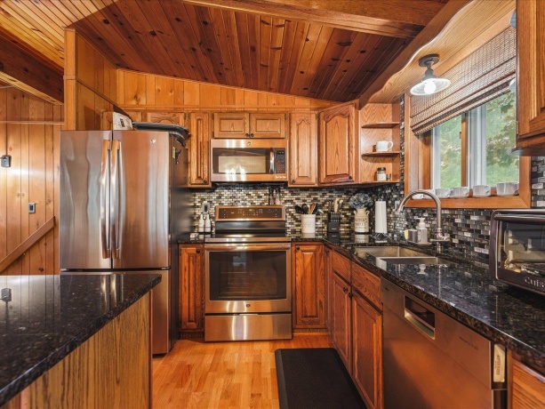 167 Lake Summerset, LAKE SUMMERSET, Illinois 61019, 3 Bedrooms Bedrooms, ,3 BathroomsBathrooms,House,For Sale,Lake Summerset,202605037
