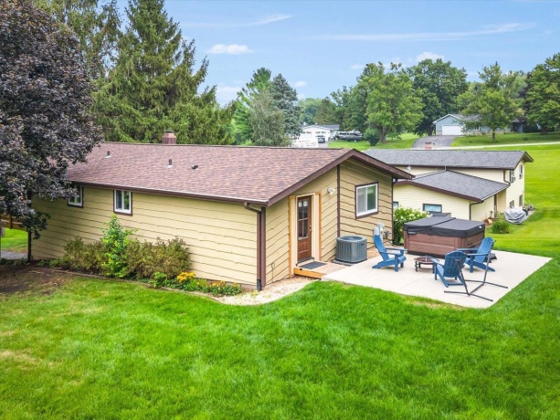 167 Lake Summerset, LAKE SUMMERSET, Illinois 61019, 3 Bedrooms Bedrooms, ,3 BathroomsBathrooms,House,For Sale,Lake Summerset,202605037