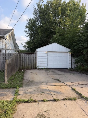 1526 Price, ROCKFORD, Illinois 61103, 2 Bedrooms Bedrooms, ,1 BathroomBathrooms,House,For Sale,Price,202605040