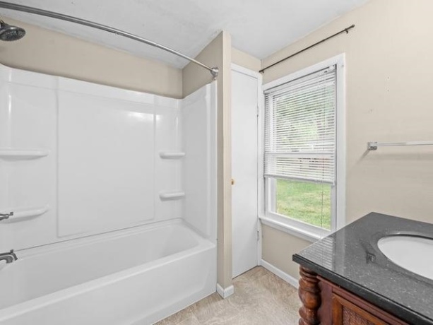 333 Front, BYRON, Illinois 61010, 2 Bedrooms Bedrooms, ,2 BathroomsBathrooms,House,For Sale,Front,202605041