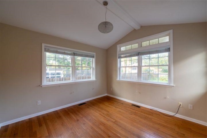 928 Woodland, ROCKFORD, Illinois 61108, 2 Bedrooms Bedrooms, ,1 BathroomBathrooms,House,For Sale,Woodland,202605042