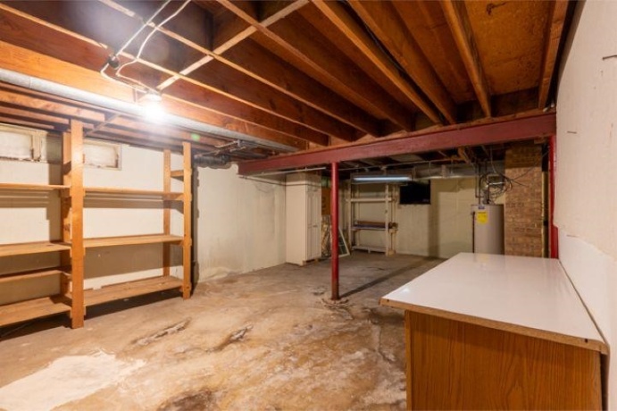 928 Woodland, ROCKFORD, Illinois 61108, 2 Bedrooms Bedrooms, ,1 BathroomBathrooms,House,For Sale,Woodland,202605042