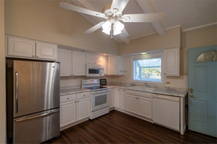 928 Woodland, ROCKFORD, Illinois 61108, 2 Bedrooms Bedrooms, ,1 BathroomBathrooms,House,For Sale,Woodland,202605042