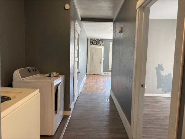 704 Carroll, FREEPORT, Illinois 61032, 5 Bedrooms Bedrooms, ,1 BathroomBathrooms,House,For Sale,Carroll,202602889