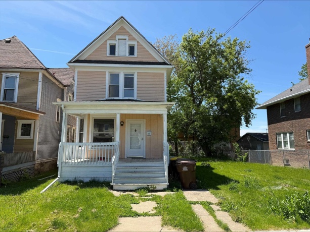 704 Carroll, FREEPORT, Illinois 61032, 5 Bedrooms Bedrooms, ,1 BathroomBathrooms,House,For Sale,Carroll,202602889