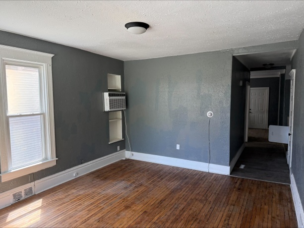 704 Carroll, FREEPORT, Illinois 61032, 5 Bedrooms Bedrooms, ,1 BathroomBathrooms,House,For Sale,Carroll,202602889
