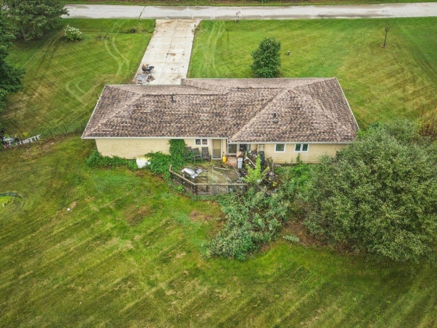 6581 Happy Acres, ROCKFORD, Illinois 61101, 3 Bedrooms Bedrooms, ,2 BathroomsBathrooms,House,For Sale,Happy Acres,202605044