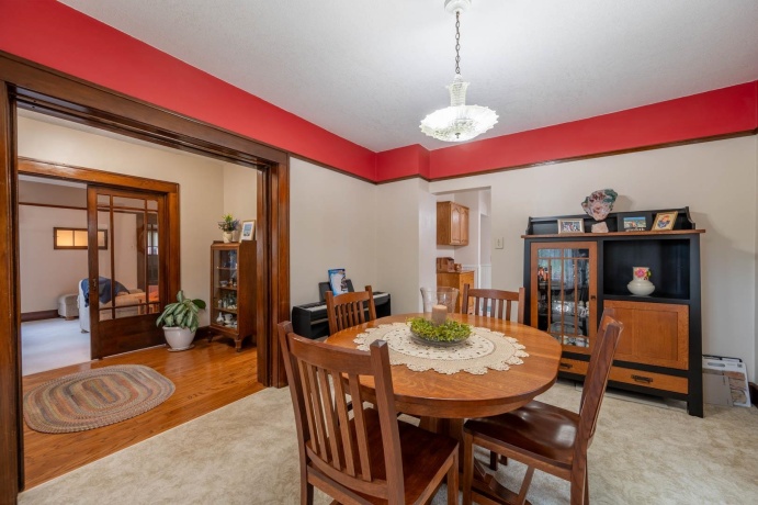 5 Lincoln, MOUNT MORRIS, Illinois 61054, 4 Bedrooms Bedrooms, ,1 BathroomBathrooms,House,For Sale,Lincoln,202605045