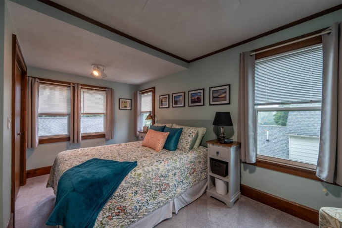 5 Lincoln, MOUNT MORRIS, Illinois 61054, 4 Bedrooms Bedrooms, ,1 BathroomBathrooms,House,For Sale,Lincoln,202605045