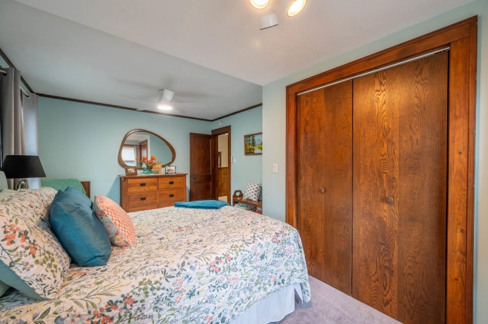 5 Lincoln, MOUNT MORRIS, Illinois 61054, 4 Bedrooms Bedrooms, ,1 BathroomBathrooms,House,For Sale,Lincoln,202605045