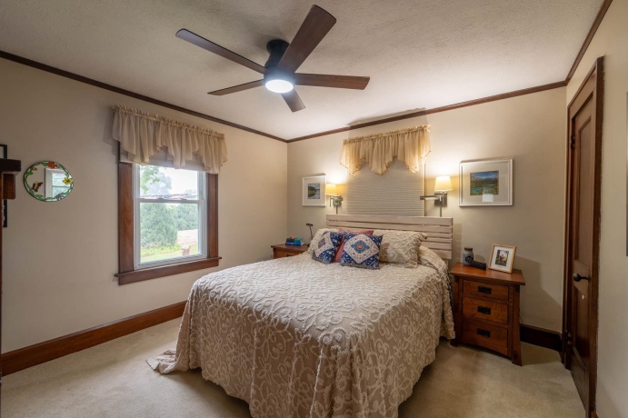 5 Lincoln, MOUNT MORRIS, Illinois 61054, 4 Bedrooms Bedrooms, ,1 BathroomBathrooms,House,For Sale,Lincoln,202605045