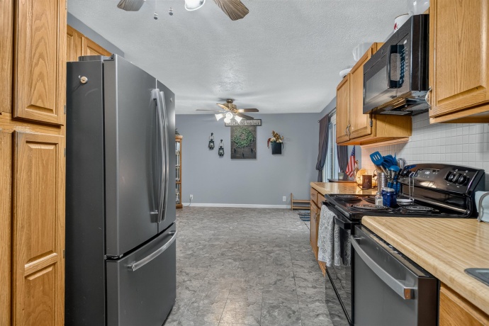 7407 ROGERS, MACHESNEY PARK, Illinois 61115, 2 Bedrooms Bedrooms, ,1 BathroomBathrooms,House,For Sale,ROGERS,202605046