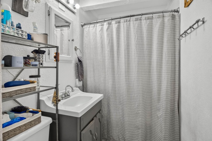 7407 ROGERS, MACHESNEY PARK, Illinois 61115, 2 Bedrooms Bedrooms, ,1 BathroomBathrooms,House,For Sale,ROGERS,202605046