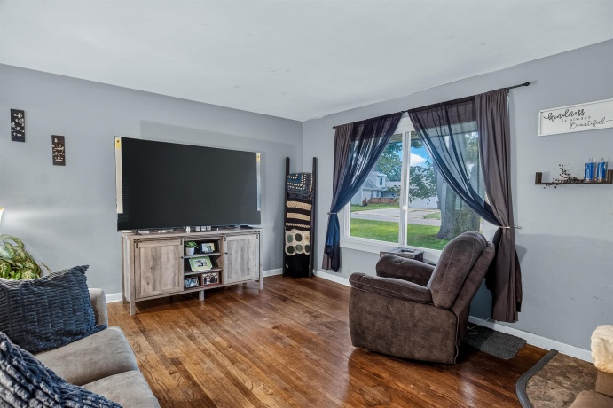 7407 ROGERS, MACHESNEY PARK, Illinois 61115, 2 Bedrooms Bedrooms, ,1 BathroomBathrooms,House,For Sale,ROGERS,202605046