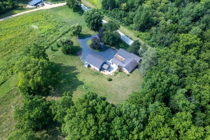 1101 Spring Creek, OREGON, Illinois 61061, 3 Bedrooms Bedrooms, ,2 BathroomsBathrooms,House,For Sale,Spring Creek,202605047