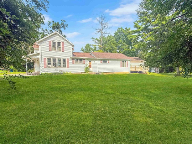 2313 4th, OREGON, Illinois 61061, 4 Bedrooms Bedrooms, ,3 BathroomsBathrooms,House,For Sale,4th,202605049