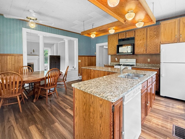 2313 4th, OREGON, Illinois 61061, 4 Bedrooms Bedrooms, ,3 BathroomsBathrooms,House,For Sale,4th,202605049