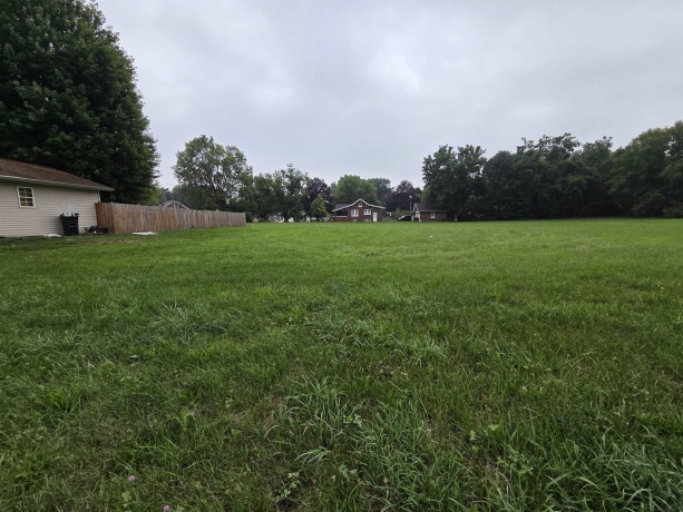 1724 Montague, ROCKFORD, Illinois 61102, ,Land,For Sale,Montague,202605053