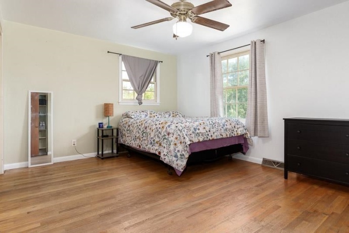 1518 Harlem, ROCKFORD, Illinois 61103, 4 Bedrooms Bedrooms, ,2 BathroomsBathrooms,House,For Sale,Harlem,202604047