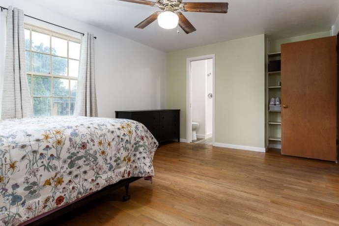 1518 Harlem, ROCKFORD, Illinois 61103, 4 Bedrooms Bedrooms, ,2 BathroomsBathrooms,House,For Sale,Harlem,202604047