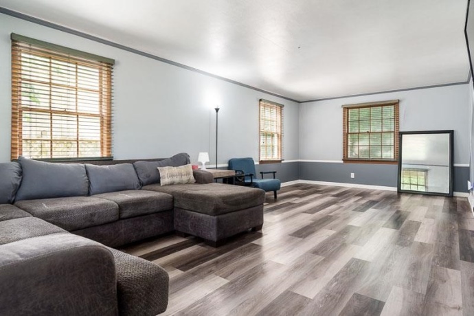 1518 Harlem, ROCKFORD, Illinois 61103, 4 Bedrooms Bedrooms, ,2 BathroomsBathrooms,House,For Sale,Harlem,202604047