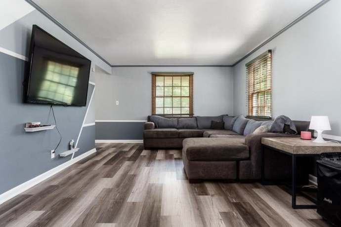 1518 Harlem, ROCKFORD, Illinois 61103, 4 Bedrooms Bedrooms, ,2 BathroomsBathrooms,House,For Sale,Harlem,202604047