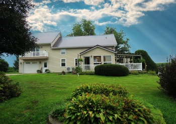 9002 Center, STOCKTON, Illinois 61085, 3 Bedrooms Bedrooms, ,1 BathroomBathrooms,House,For Sale,Center,202605050