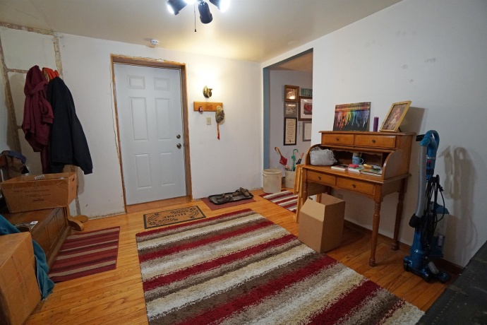 9002 Center, STOCKTON, Illinois 61085, 3 Bedrooms Bedrooms, ,1 BathroomBathrooms,House,For Sale,Center,202605050