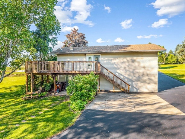 1659 Larchmont, LAKE SUMMERSET, Illinois 61019, 3 Bedrooms Bedrooms, ,2 BathroomsBathrooms,House,For Sale,Larchmont,202604664