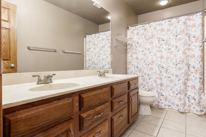 1397 SWEETCLOVER, ROCKFORD, Illinois 61107, 4 Bedrooms Bedrooms, ,3 BathroomsBathrooms,House,For Sale,SWEETCLOVER,202605059