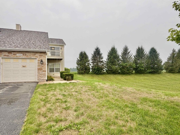 5532 Bastian, SOUTH BELOIT, Illinois 61080, 2 Bedrooms Bedrooms, ,2 BathroomsBathrooms,Condominium,For Sale,Bastian,202605063