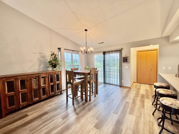 5532 Bastian, SOUTH BELOIT, Illinois 61080, 2 Bedrooms Bedrooms, ,2 BathroomsBathrooms,Condominium,For Sale,Bastian,202605063