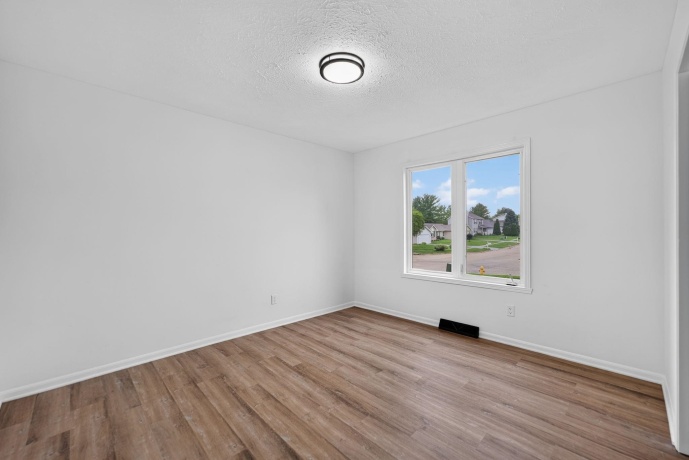 5011 Trafford, LOVES PARK, Illinois 61111, 3 Bedrooms Bedrooms, ,2 BathroomsBathrooms,House,For Sale,Trafford,202605067