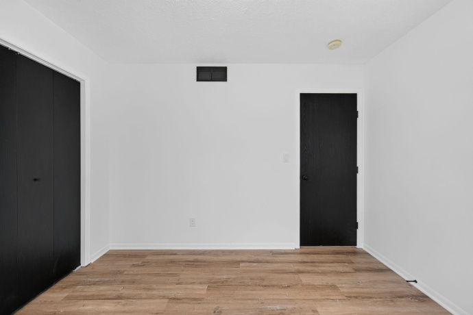 5011 Trafford, LOVES PARK, Illinois 61111, 3 Bedrooms Bedrooms, ,2 BathroomsBathrooms,House,For Sale,Trafford,202605067