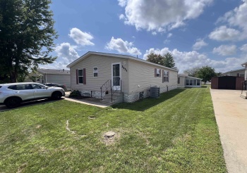 2221 Iris, BELVIDERE, Illinois 61008, 3 Bedrooms Bedrooms, ,2 BathroomsBathrooms,House,For Sale,Iris,202605069