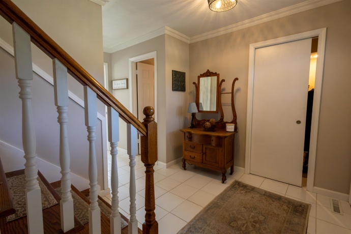 1122 Benson, FREEPORT, Illinois 61032, 4 Bedrooms Bedrooms, ,2 BathroomsBathrooms,House,For Sale,Benson,202605070
