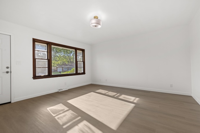 3016 Oriental, ROCKFORD, Illinois 61109, 3 Bedrooms Bedrooms, ,1 BathroomBathrooms,House,For Sale,Oriental,202605071