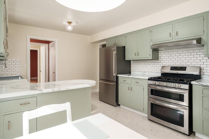 2015 GLENVIEW, ROCKFORD, Illinois 61107, 3 Bedrooms Bedrooms, ,2 BathroomsBathrooms,House,For Sale,GLENVIEW,202605073
