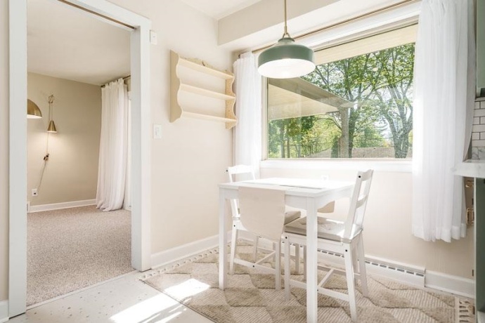 2015 GLENVIEW, ROCKFORD, Illinois 61107, 3 Bedrooms Bedrooms, ,2 BathroomsBathrooms,House,For Sale,GLENVIEW,202605073