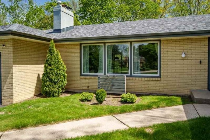 2015 GLENVIEW, ROCKFORD, Illinois 61107, 3 Bedrooms Bedrooms, ,2 BathroomsBathrooms,House,For Sale,GLENVIEW,202605073