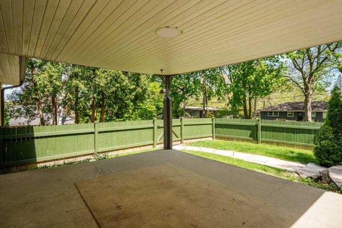 2015 GLENVIEW, ROCKFORD, Illinois 61107, 3 Bedrooms Bedrooms, ,2 BathroomsBathrooms,House,For Sale,GLENVIEW,202605073