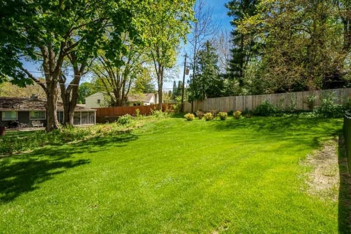 2015 GLENVIEW, ROCKFORD, Illinois 61107, 3 Bedrooms Bedrooms, ,2 BathroomsBathrooms,House,For Sale,GLENVIEW,202605073