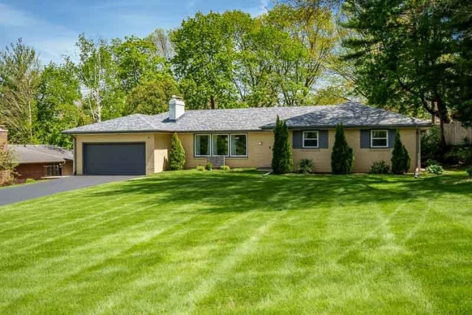 2015 GLENVIEW, ROCKFORD, Illinois 61107, 3 Bedrooms Bedrooms, ,2 BathroomsBathrooms,House,For Sale,GLENVIEW,202605073