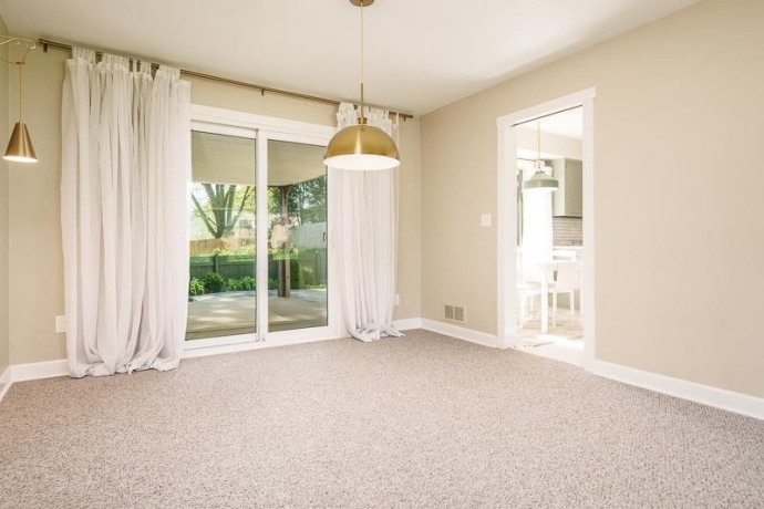 2015 GLENVIEW, ROCKFORD, Illinois 61107, 3 Bedrooms Bedrooms, ,2 BathroomsBathrooms,House,For Sale,GLENVIEW,202605073