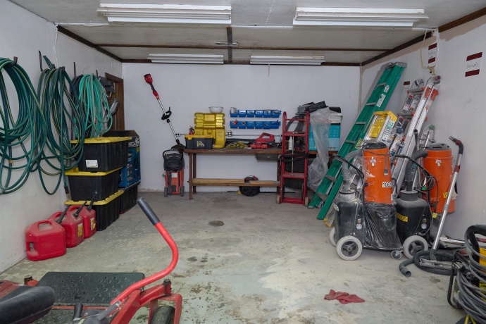 306 4th, CEDAR POINT, Illinois 61316, ,Industrial,For Sale,4th,202605075