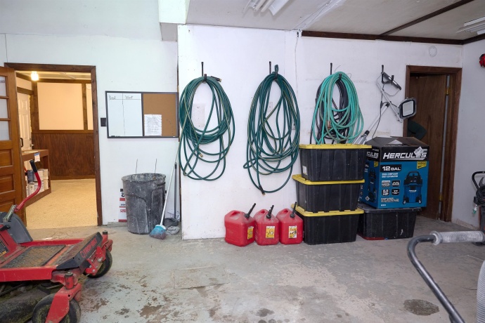 306 4th, CEDAR POINT, Illinois 61316, ,Industrial,For Sale,4th,202605075