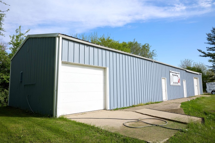 306 4th, CEDAR POINT, Illinois 61316, ,Industrial,For Sale,4th,202605075