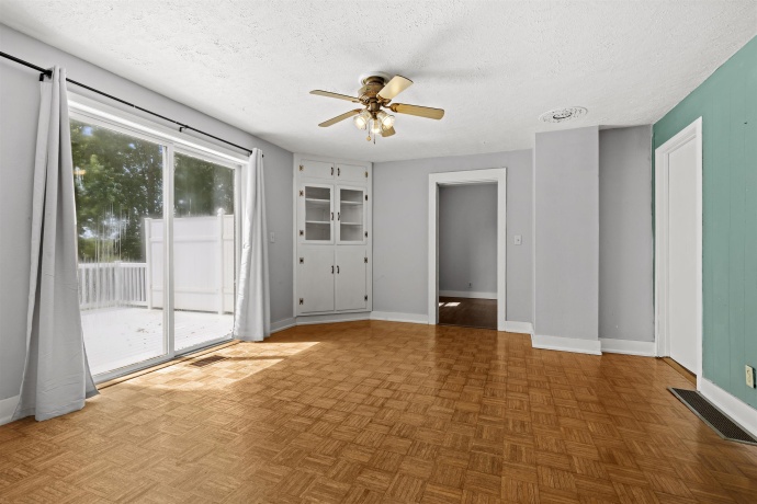 16108 Anderson, PECATONICA, Illinois 61063, 5 Bedrooms Bedrooms, ,3 BathroomsBathrooms,House,For Sale,Anderson,202605077