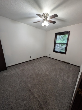 401 Mallard, WINNEBAGO, Illinois 61088, 3 Bedrooms Bedrooms, ,2 BathroomsBathrooms,House,For Sale,Mallard,202605079