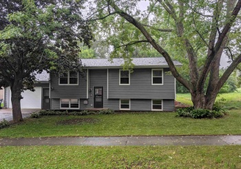 401 Mallard, WINNEBAGO, Illinois 61088, 3 Bedrooms Bedrooms, ,2 BathroomsBathrooms,House,For Sale,Mallard,202605079